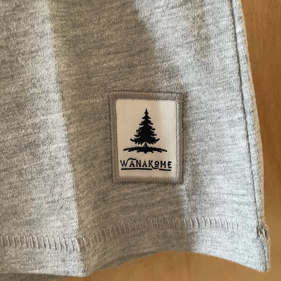 NWT Wanakome Holly T-Shirt in Light Heather Grey - Picture 2 of 4